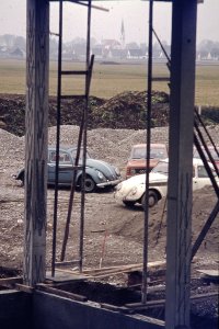 Bau Sporthalle (Lari)