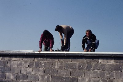 Bau Sporthalle (Lari)