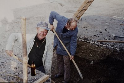 Bau Sporthalle (Lari)