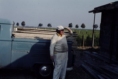 Bau Sporthalle (Lari)