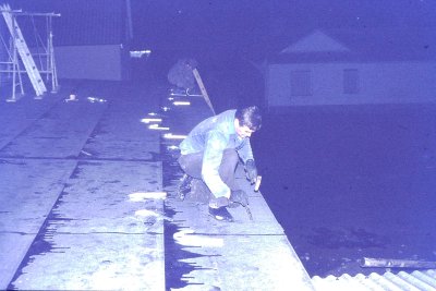 Bau Sporthalle (Lari)