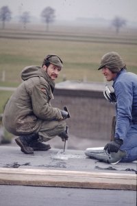 Bau Sporthalle (Lari)