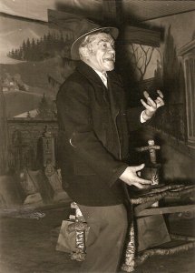 Blaß Teil 4: Theater