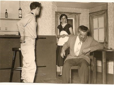 Blaß Teil 4: Theater