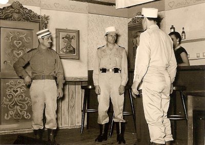 Blaß Teil 4: Theater