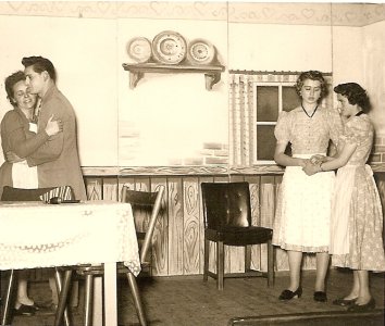 Blaß Teil 4: Theater