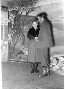 Blaß Teil 4: Theater