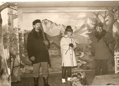 Blaß Teil 4: Theater