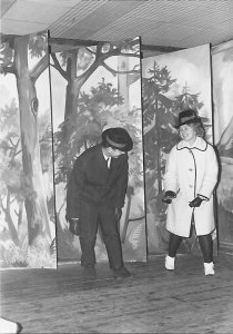 Blaß Teil 4: Theater