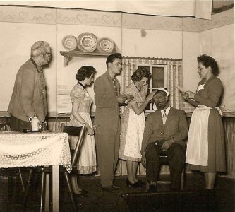 Blaß Teil 4: Theater