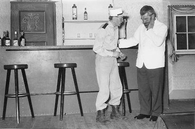 Blaß Teil 4: Theater