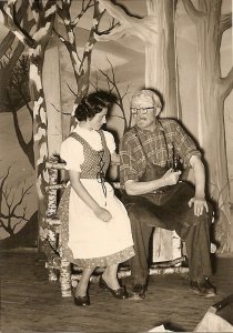 Blaß Teil 4: Theater