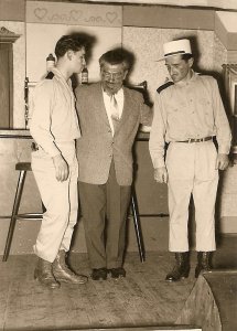 Blaß Teil 4: Theater